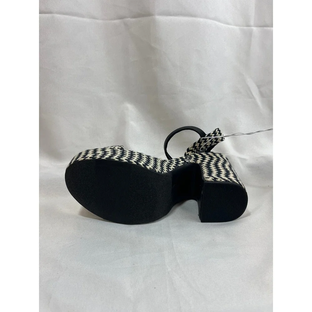 Universal Thread Women Black White Chevron Woven Platform Block Heel Sandals 8.5